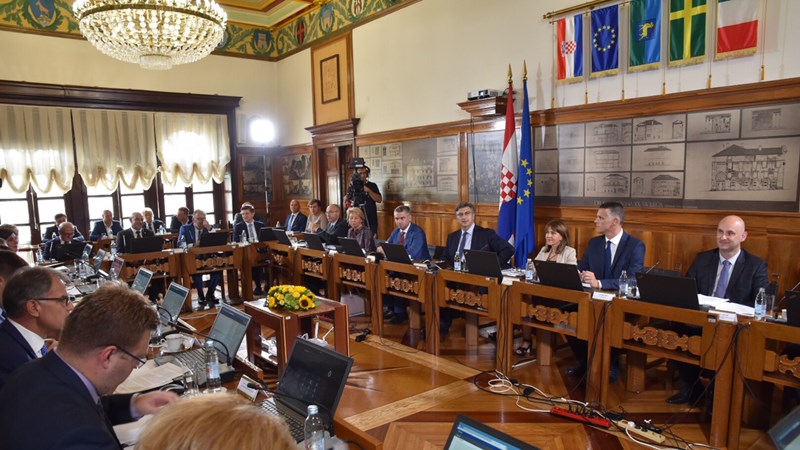 Vrijednost potpisanih ugovora i usvojenih projekata za Istru preko 1,5 milijardi kuna